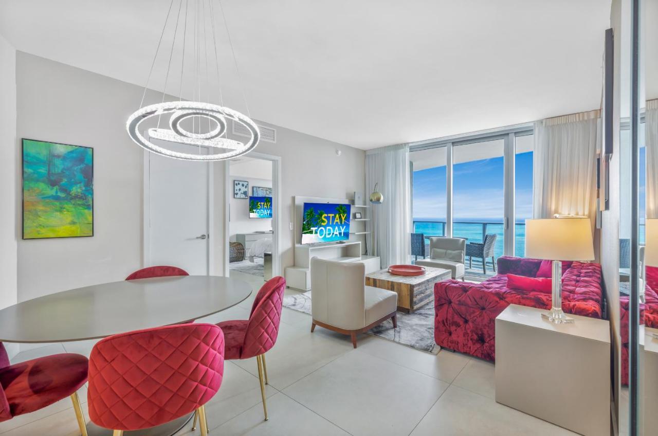 Seashore Resort - 2 Bedroom Right On The Beach Direct Ocean-View With Amenities On The Rooftop Hollywood Exterior photo