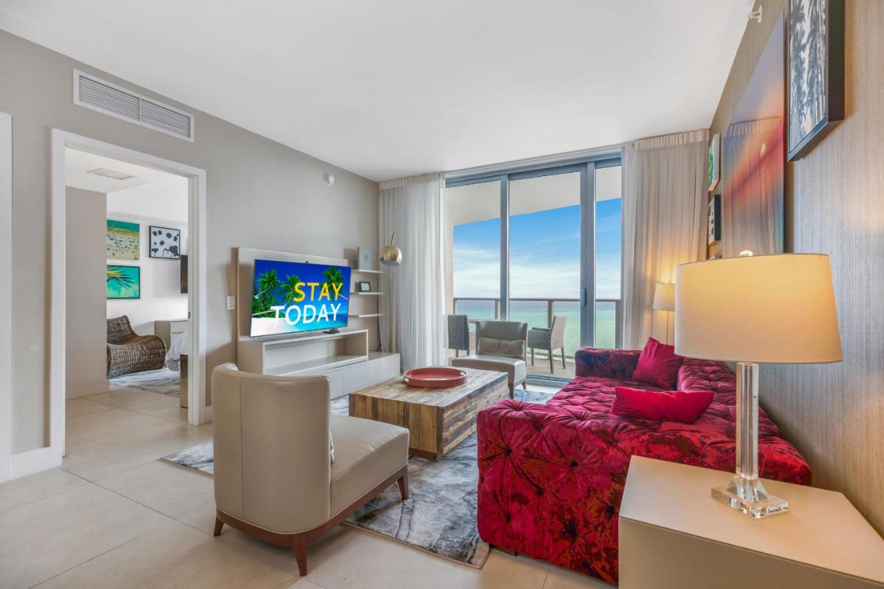 Seashore Resort - 2 Bedroom Right On The Beach Direct Ocean-View With Amenities On The Rooftop Hollywood Exterior photo