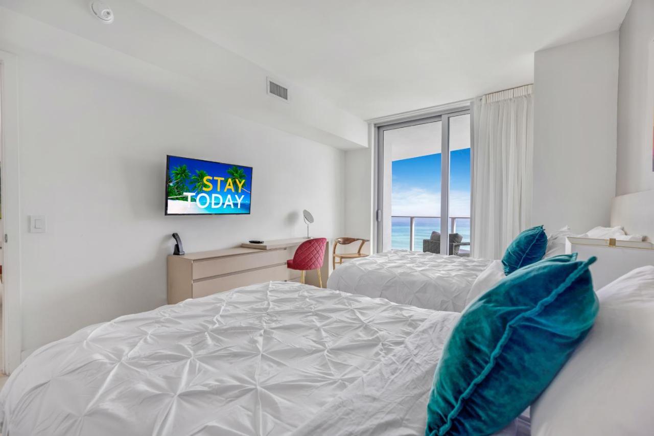 Seashore Resort - 2 Bedroom Right On The Beach Direct Ocean-View With Amenities On The Rooftop Hollywood Exterior photo