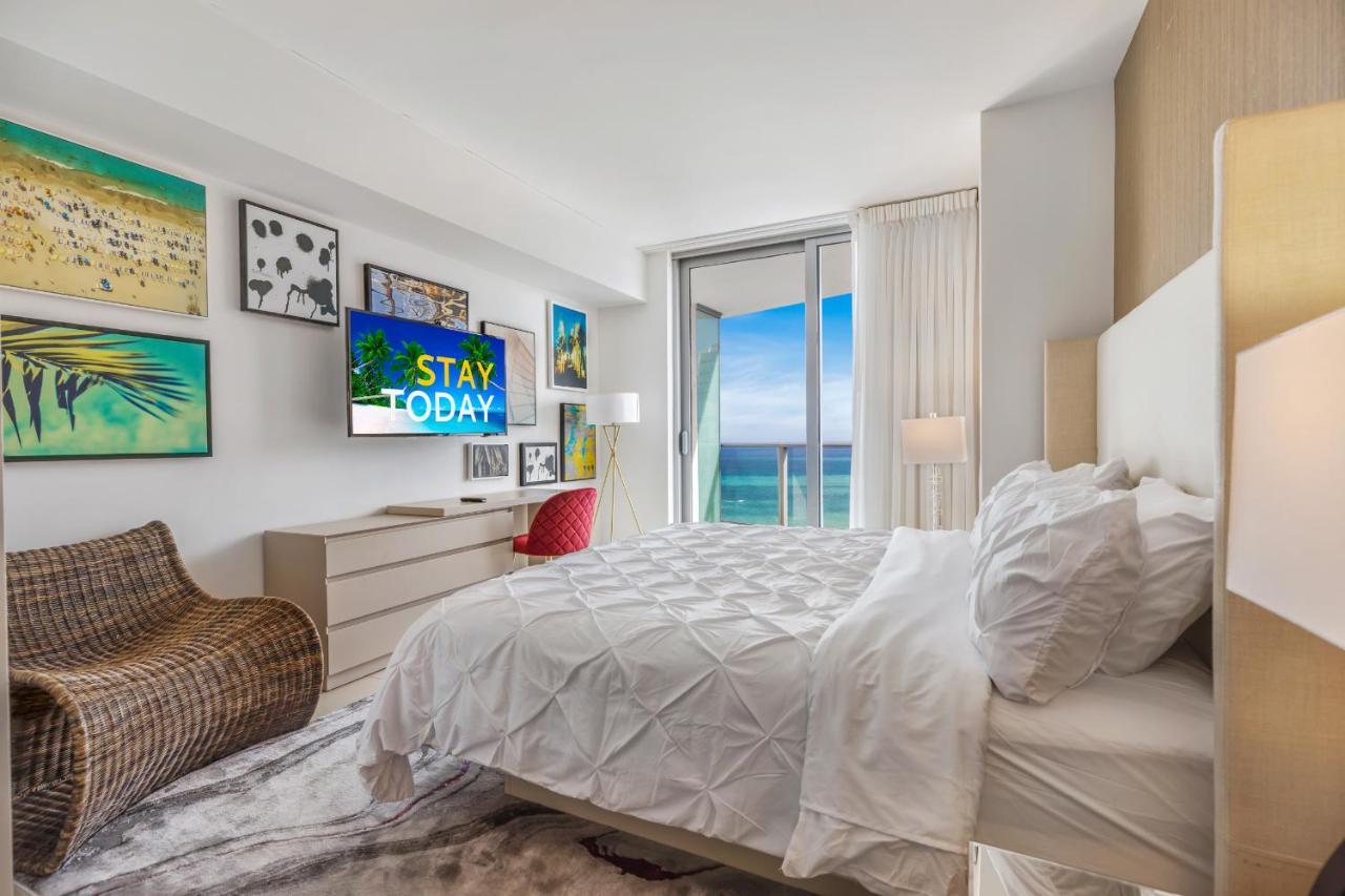 Seashore Resort - 2 Bedroom Right On The Beach Direct Ocean-View With Amenities On The Rooftop Hollywood Exterior photo
