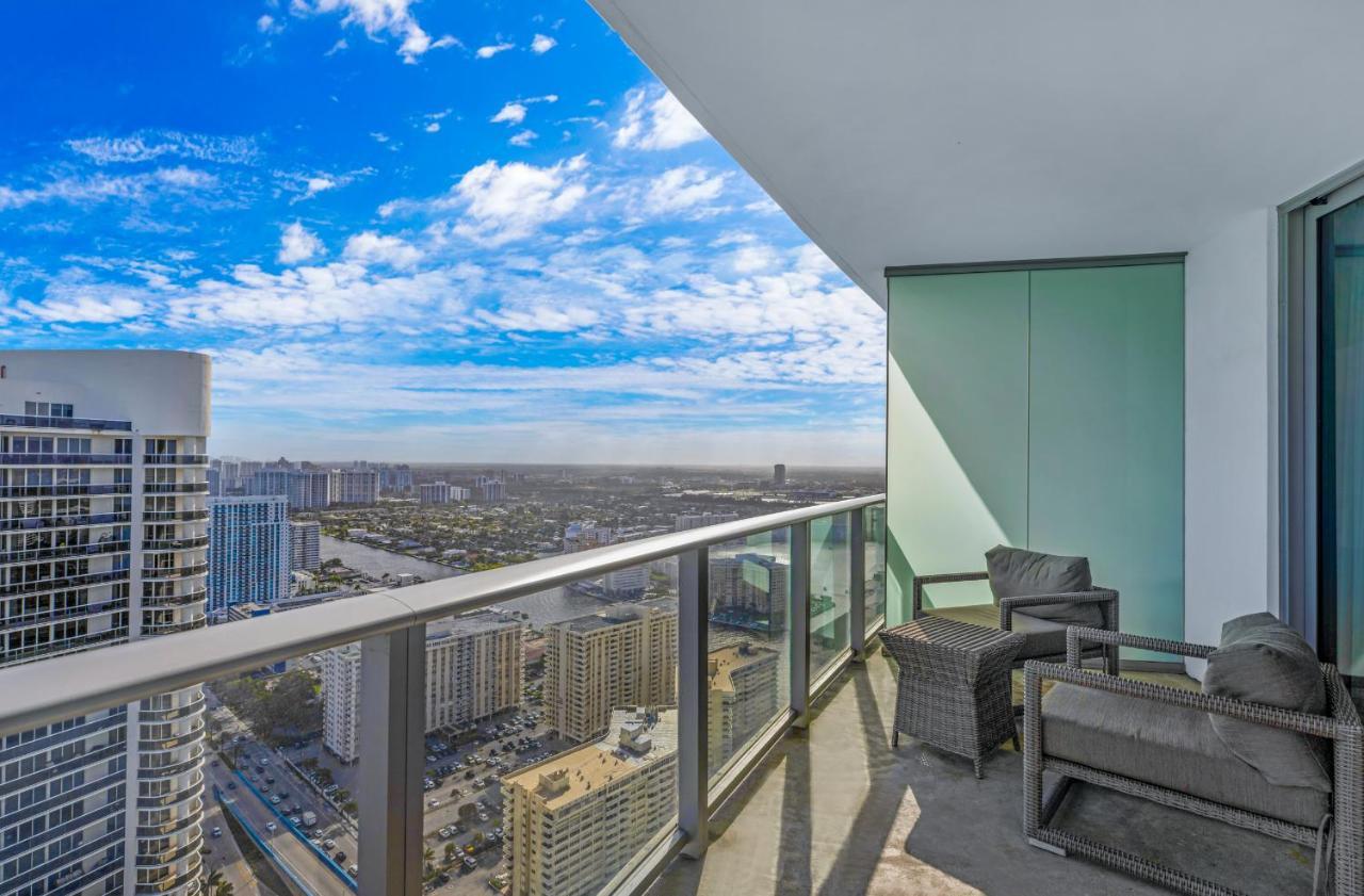 Seashore Resort - 2 Bedroom Right On The Beach Direct Ocean-View With Amenities On The Rooftop Hollywood Exterior photo