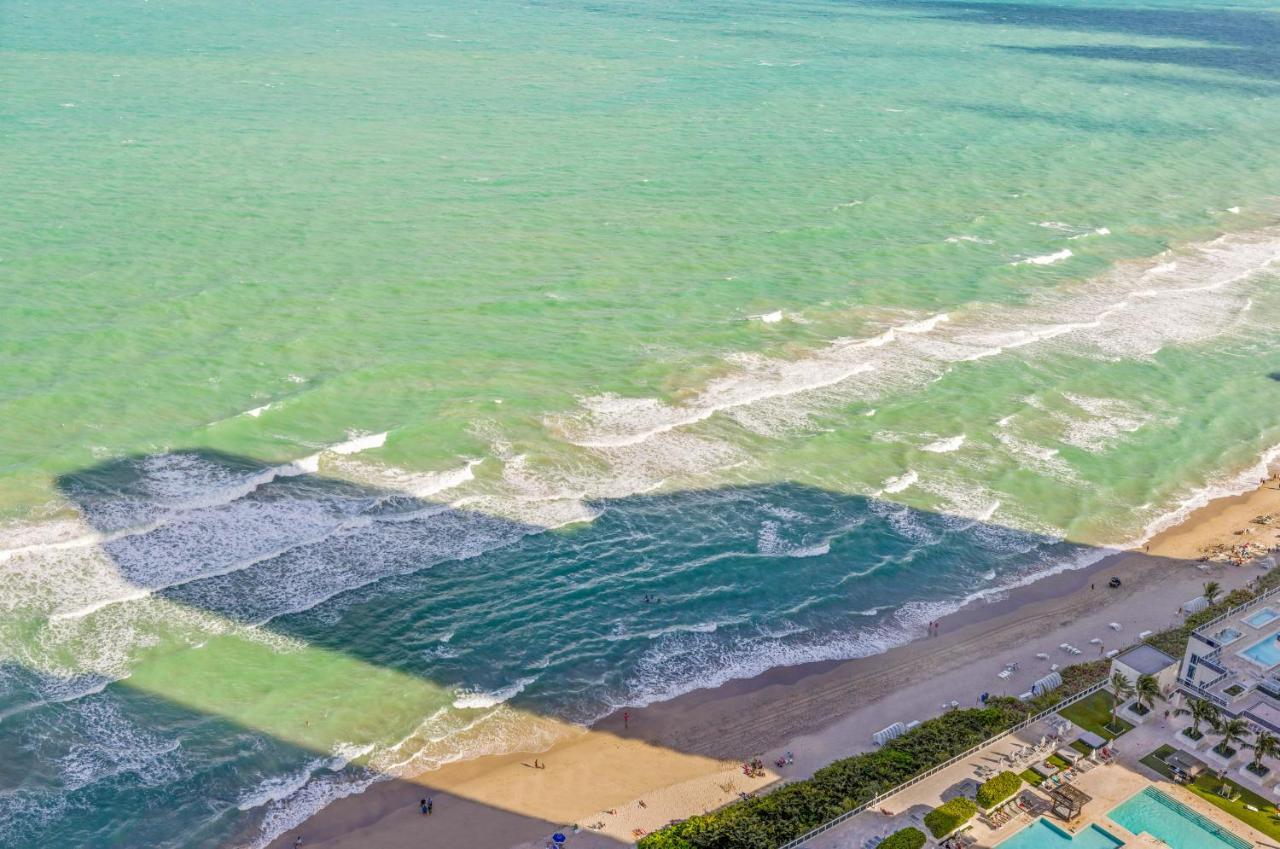 Seashore Resort - 2 Bedroom Right On The Beach Direct Ocean-View With Amenities On The Rooftop Hollywood Exterior photo